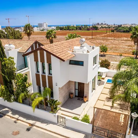 Levanda Dreams 8 Villa Paralimni