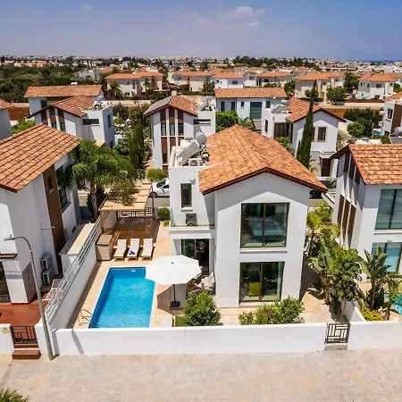 Levanda Dreams 8 Villa Paralimni
